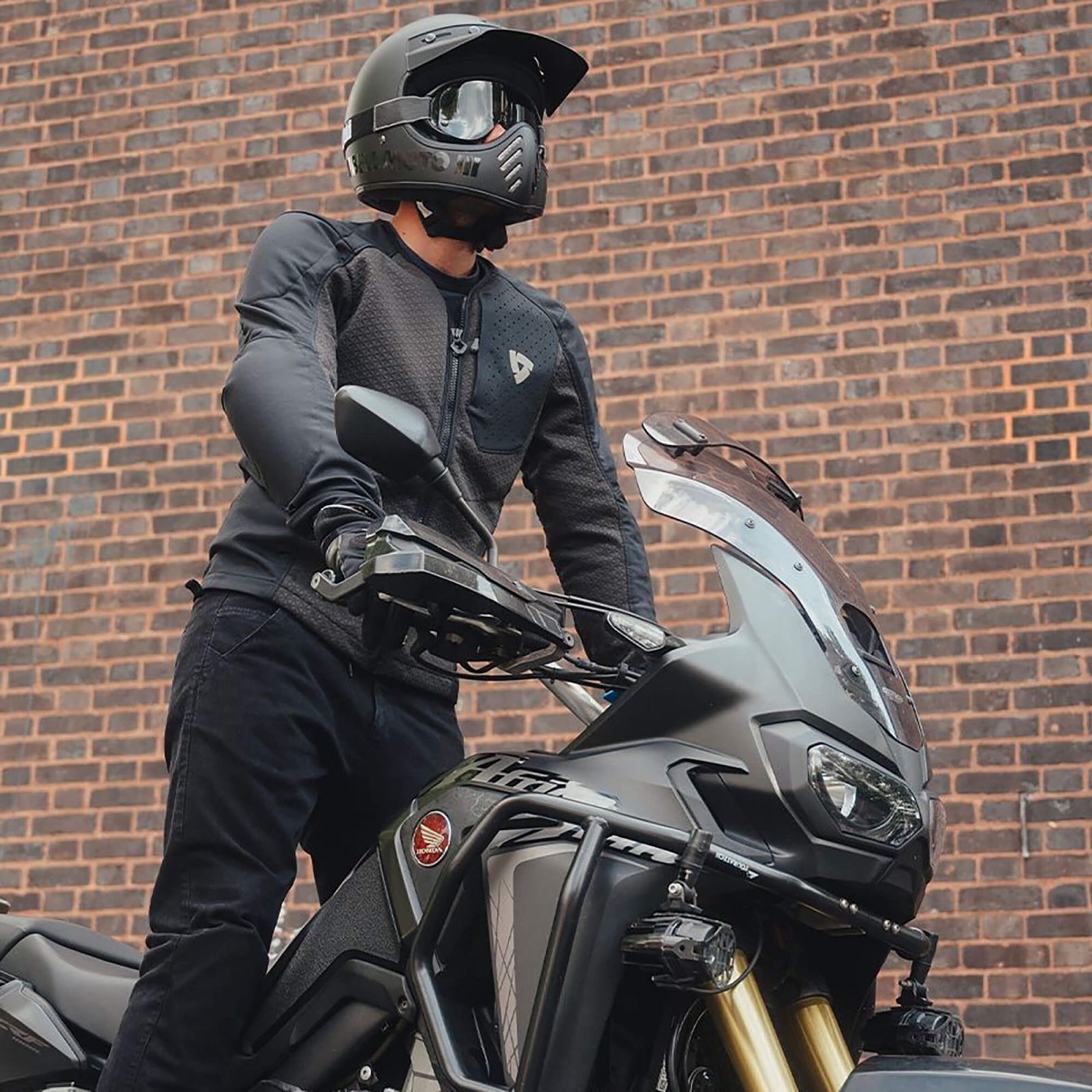 PROTEUS MOTORCYCLE PROTECTOR JACKET